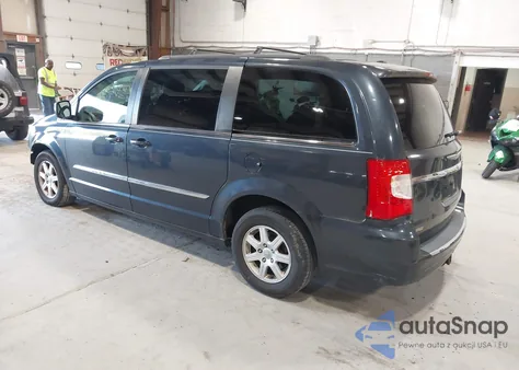 2013 Chrysler Town & Country Touring из США, поврежденный, VIN 2C4RC1BG7DR594516